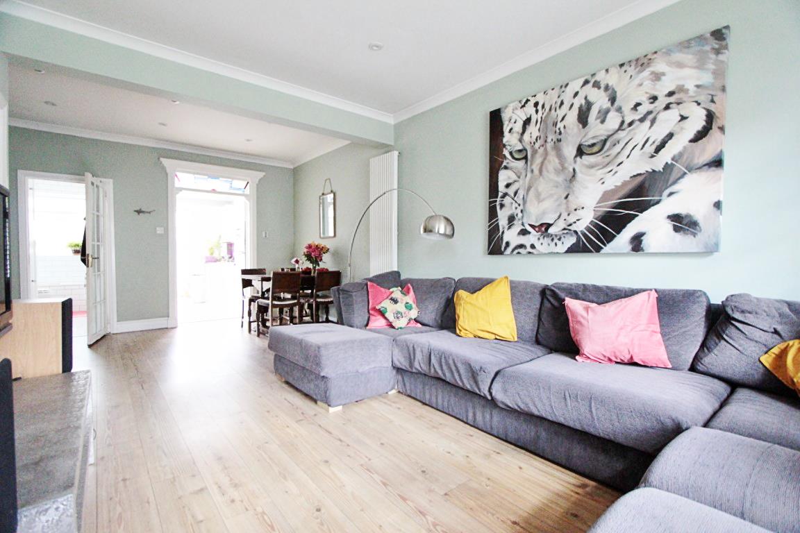 Property Image 140d5a51-fd3c-4434-a2b3-08bc5abb5535