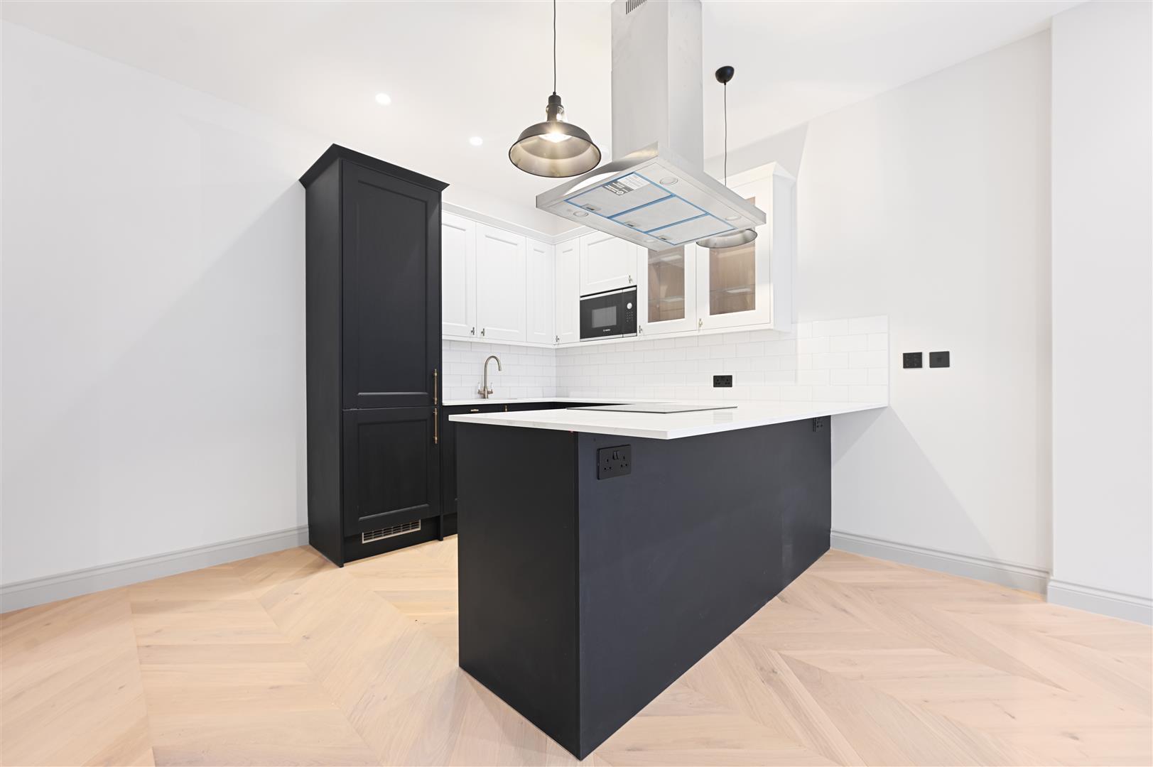 Property Image 14119681-d07b-4002-9abc-6a3dd3d37137