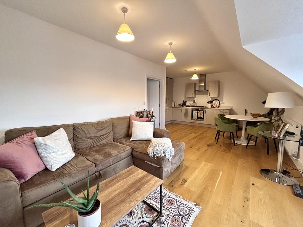 Property Image 141df9b4-c1fe-48f2-8037-c5b17cbe011c