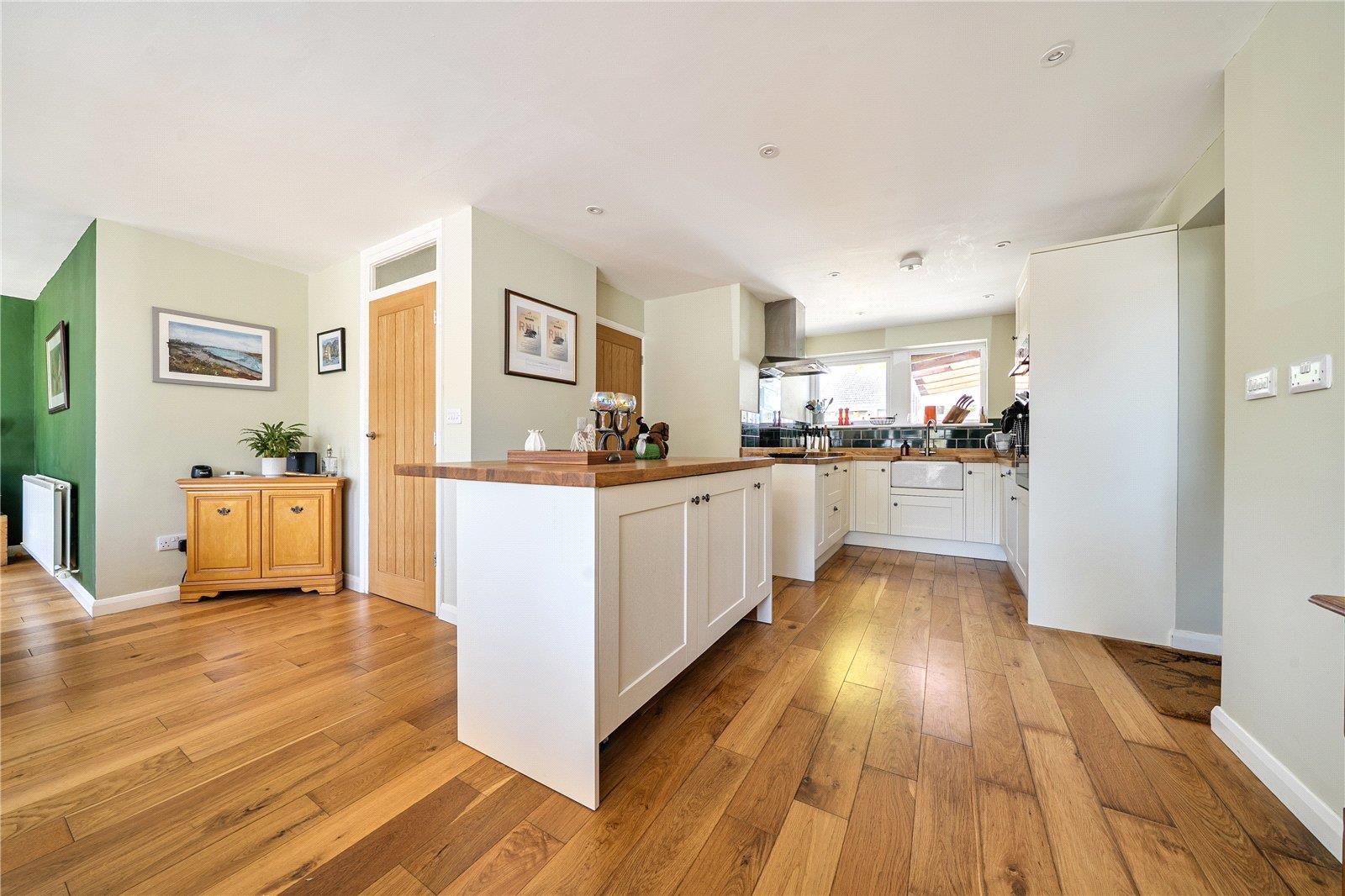 Property Image 141f4779-627d-47b0-9d19-872f2563b000