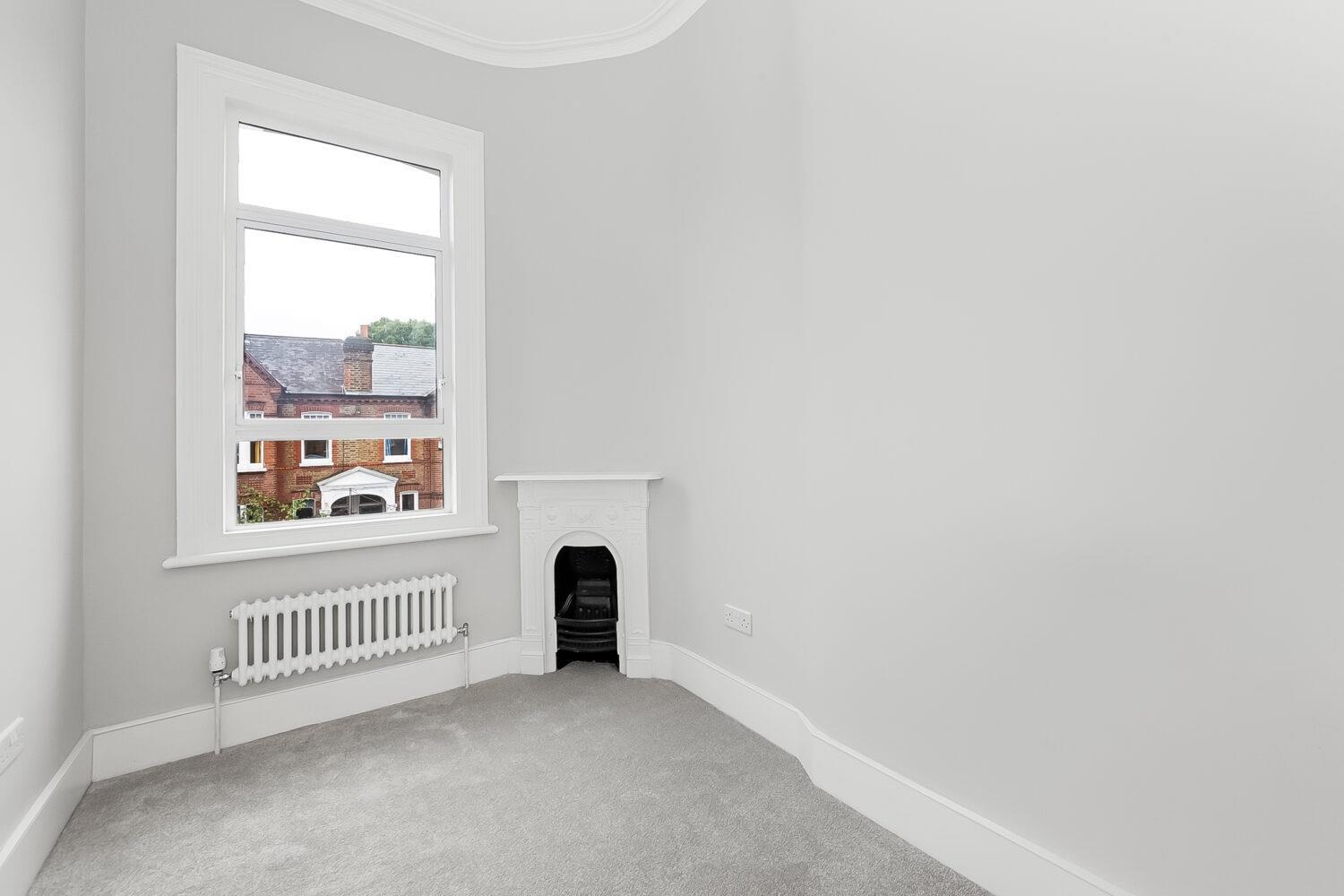 Property Image 14232a1b-5256-4f0d-896b-1575917fdcf8