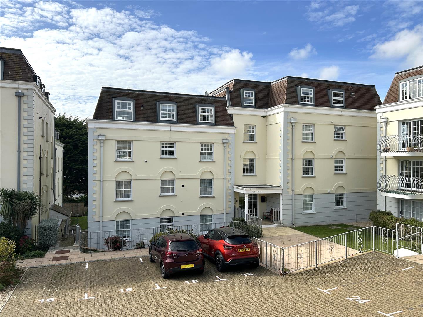 Property Image 142409fd-afc0-48f1-a856-9f1823f980de