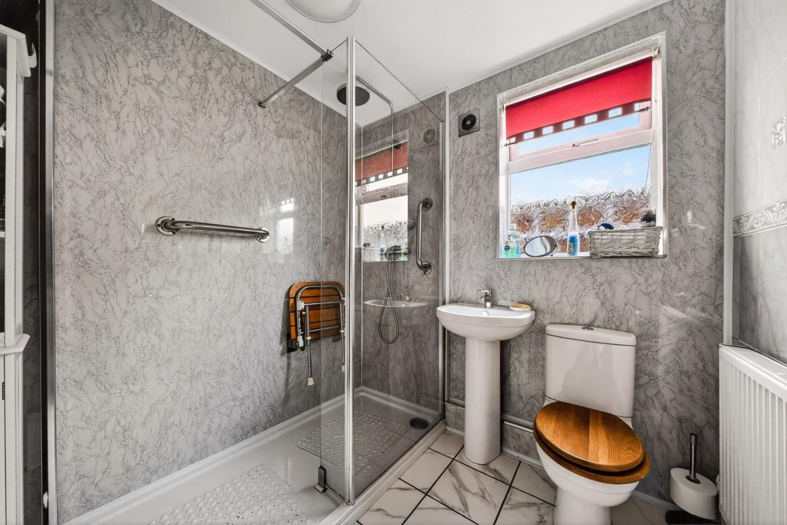 Property Image 1426cf06-94c5-40f3-8f53-2e00d30b9b50