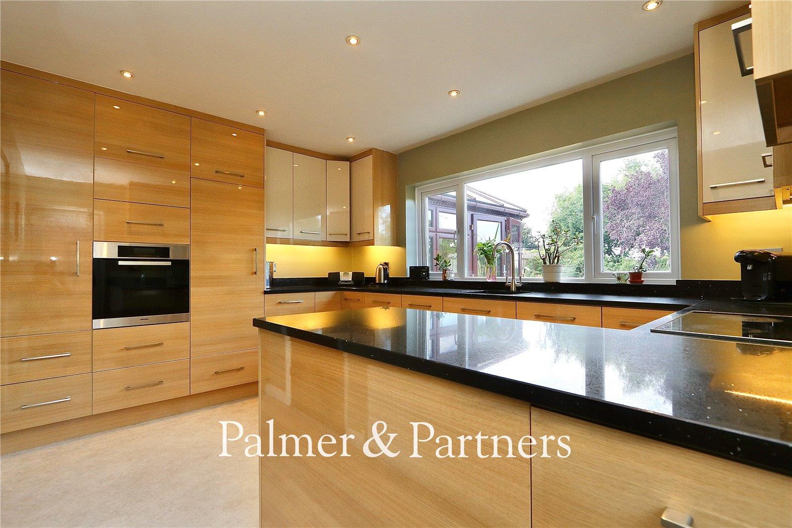 Property Image 14294344-0f8e-4355-a777-a985d8218ee2