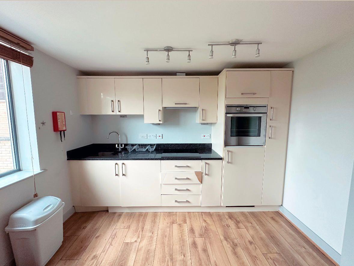 Property Image 1432fe59-0c0c-4660-b2bb-7bce0fa4f48e