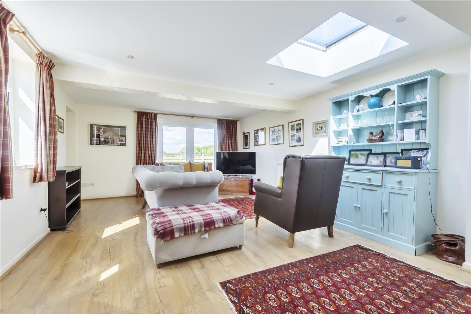 Property Image 1435b99f-2b69-4e8c-9e45-e9b46cd6f6b5