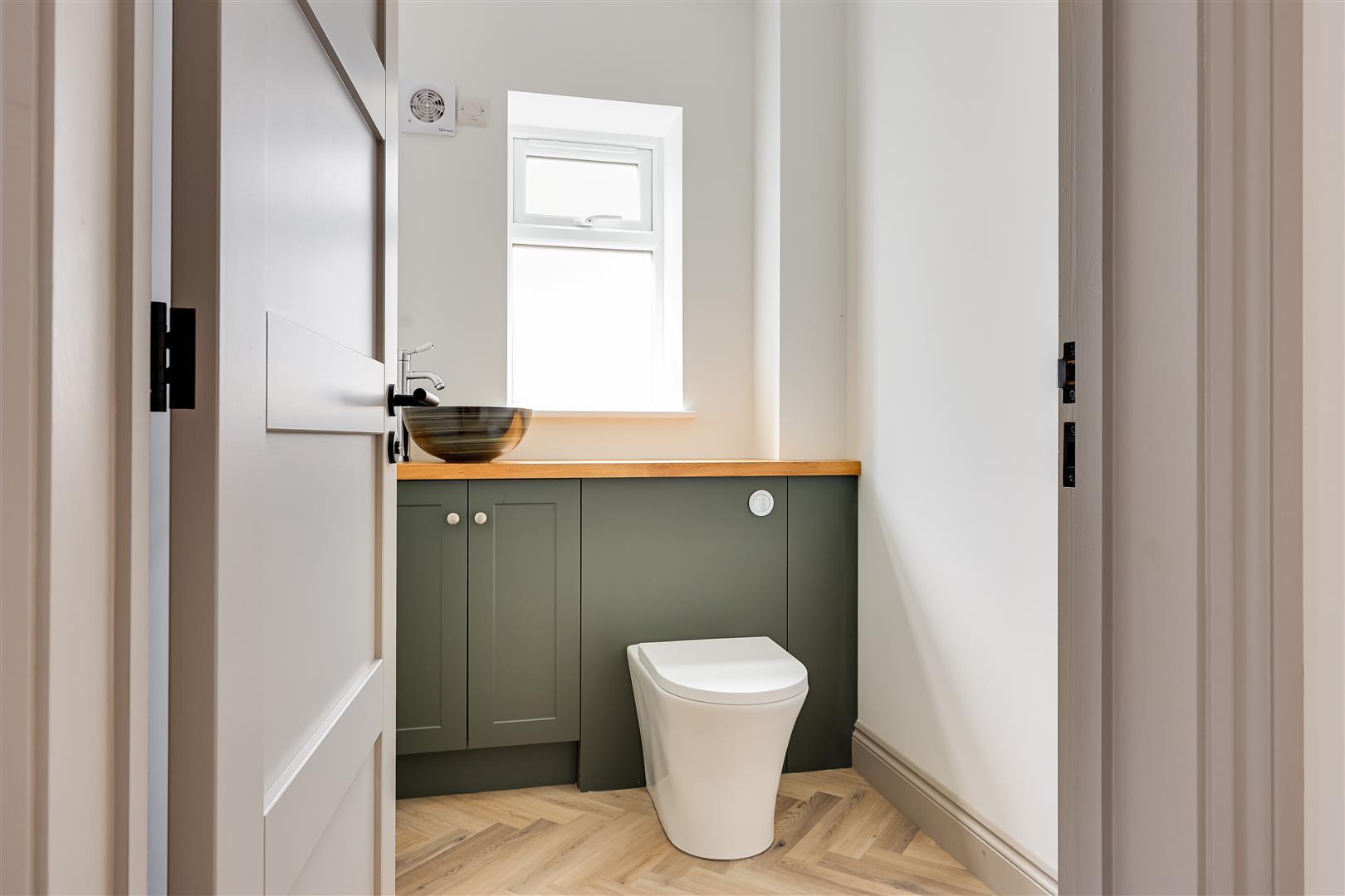 Property Image 1456bd90-6c1c-4417-80f0-f6a20a932e23