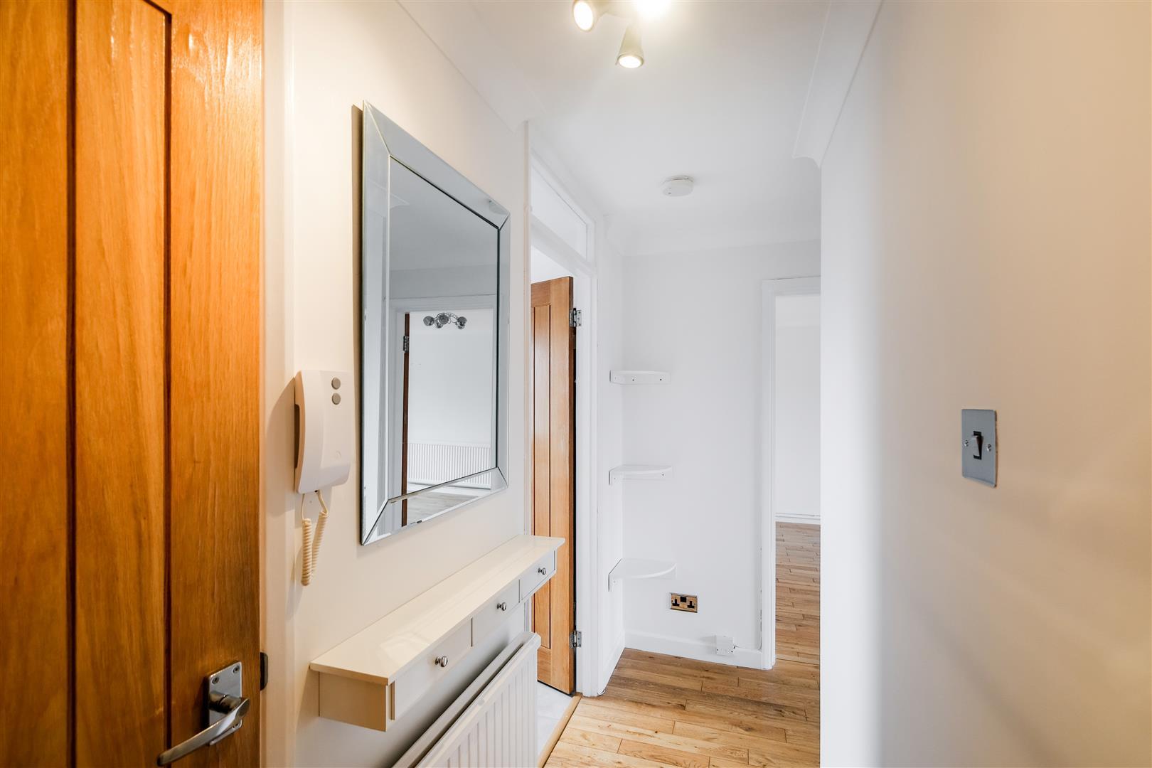 Property Image 145baabc-0a30-4bec-b14c-35a361d2763f