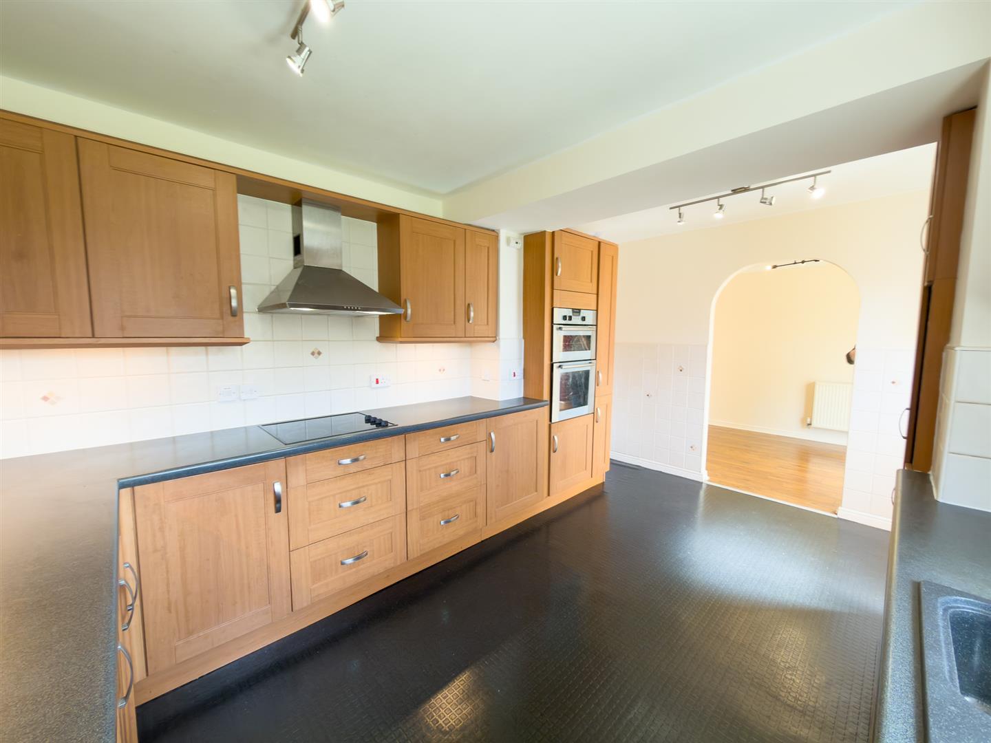 Property Image 145cba52-6c03-4f93-a84e-610fea9bc565