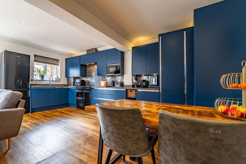 Property Image 147086d9-c272-48dd-9148-f60b48273430