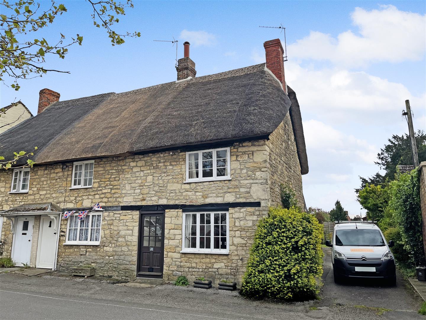 Property Image 14721485-350a-4b54-b555-280c4f475170
