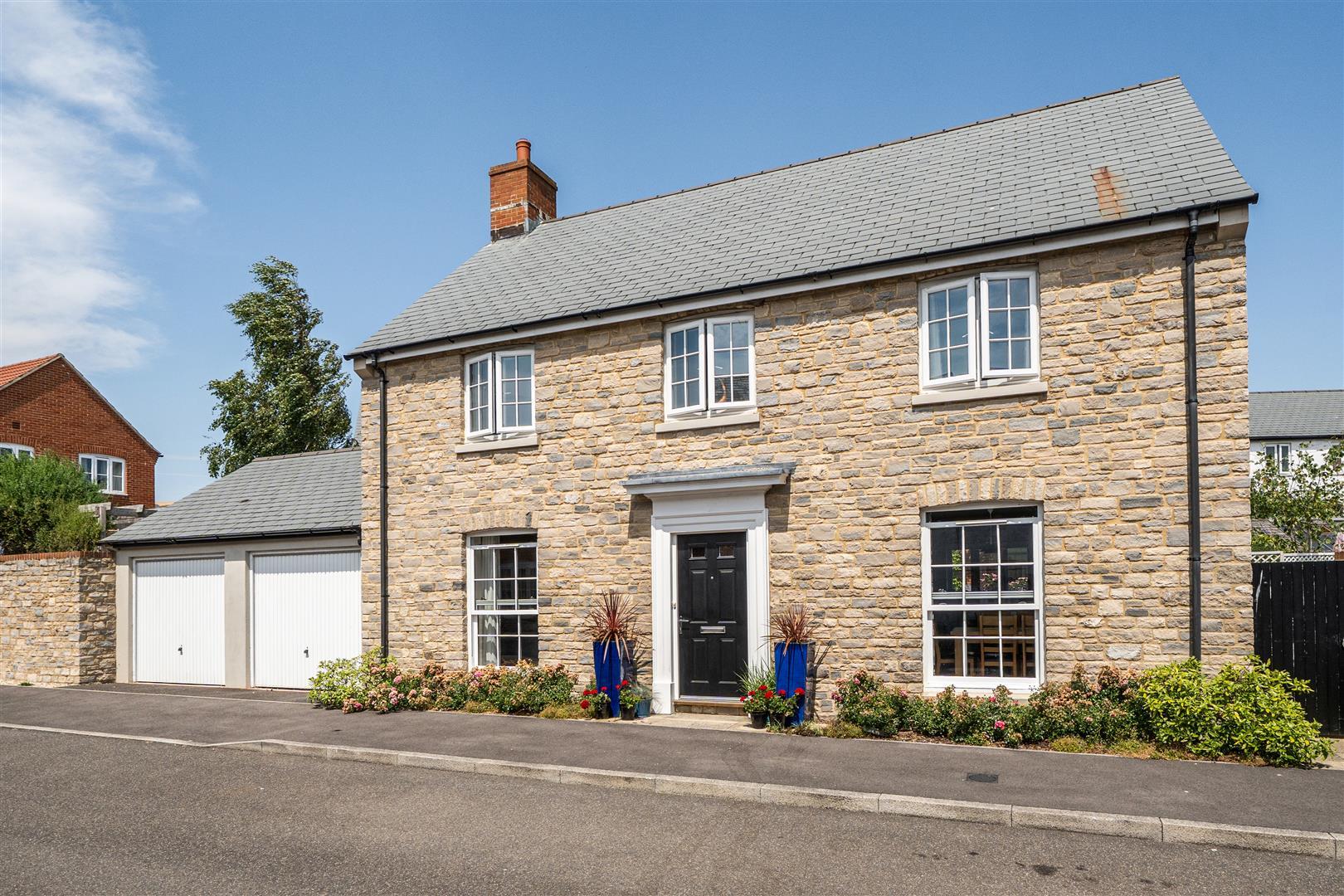 Property Image 147715da-ba7e-4cc9-ada6-bd8e69740e58