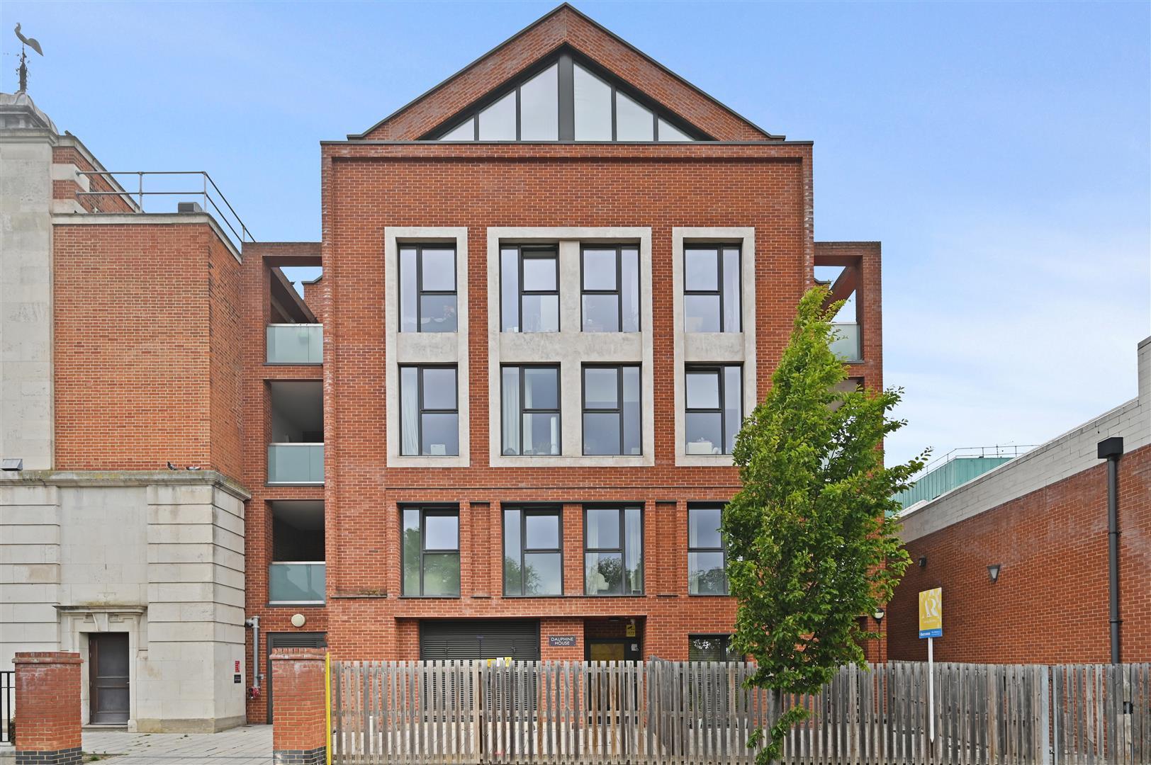 Property Image 147886f3-7ae7-416a-bd9d-5058d02792ec