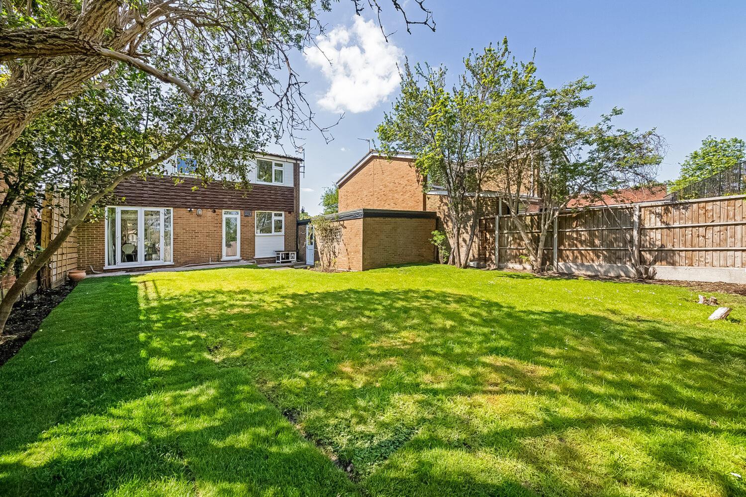 Property Image 148b67f9-f658-4774-8580-73012ba7bf3d