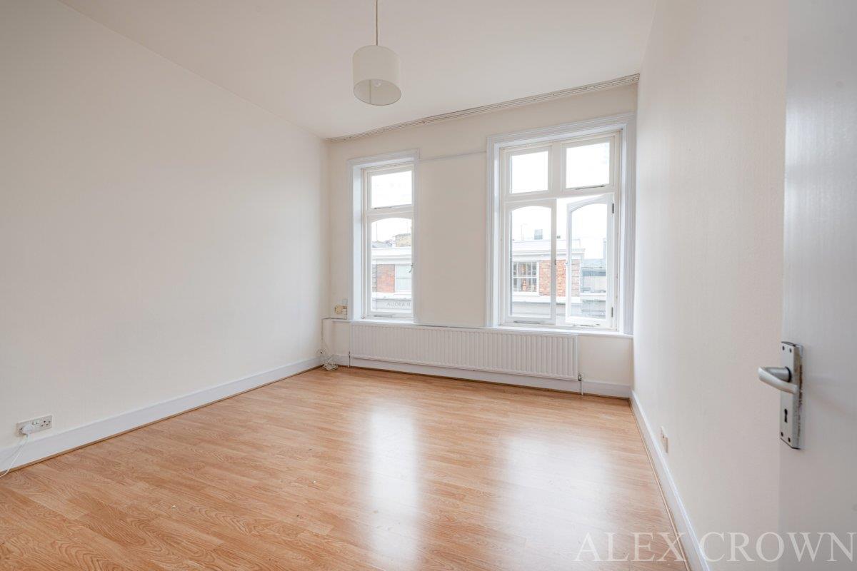 Property Image 149c7759-c9e8-4db6-a384-c092cb381ae0