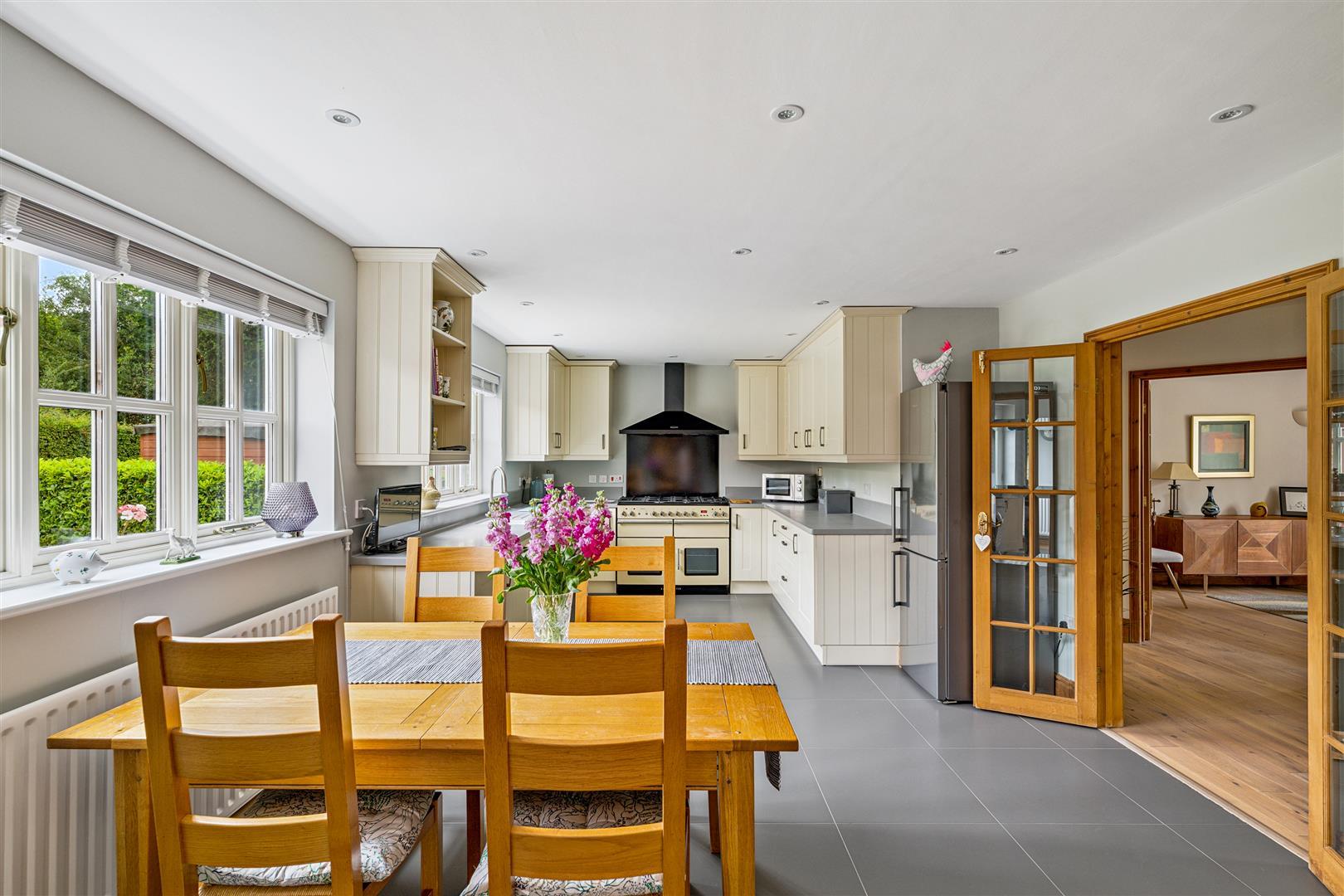 Property Image 14b0c22b-c22e-4063-a73b-521c79173b28