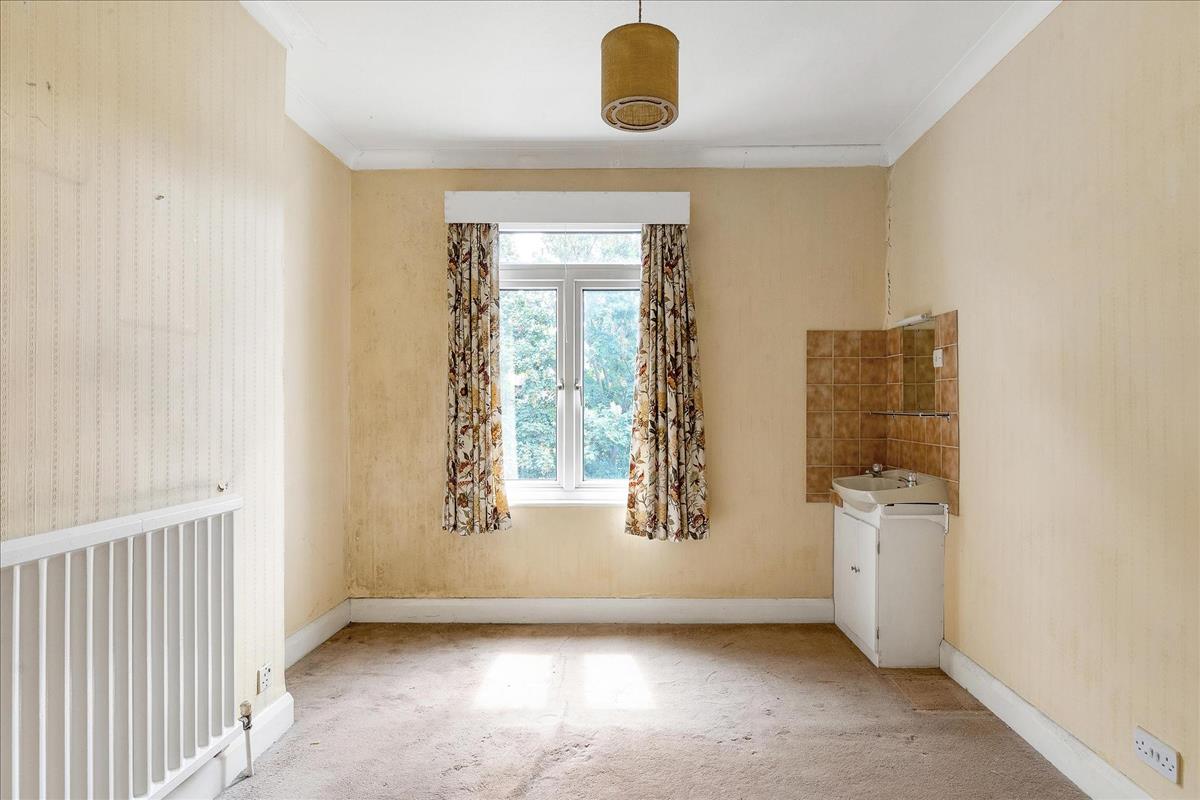Property Image 14c0bcf0-ae5a-44e3-ba30-fb04fafaf78c