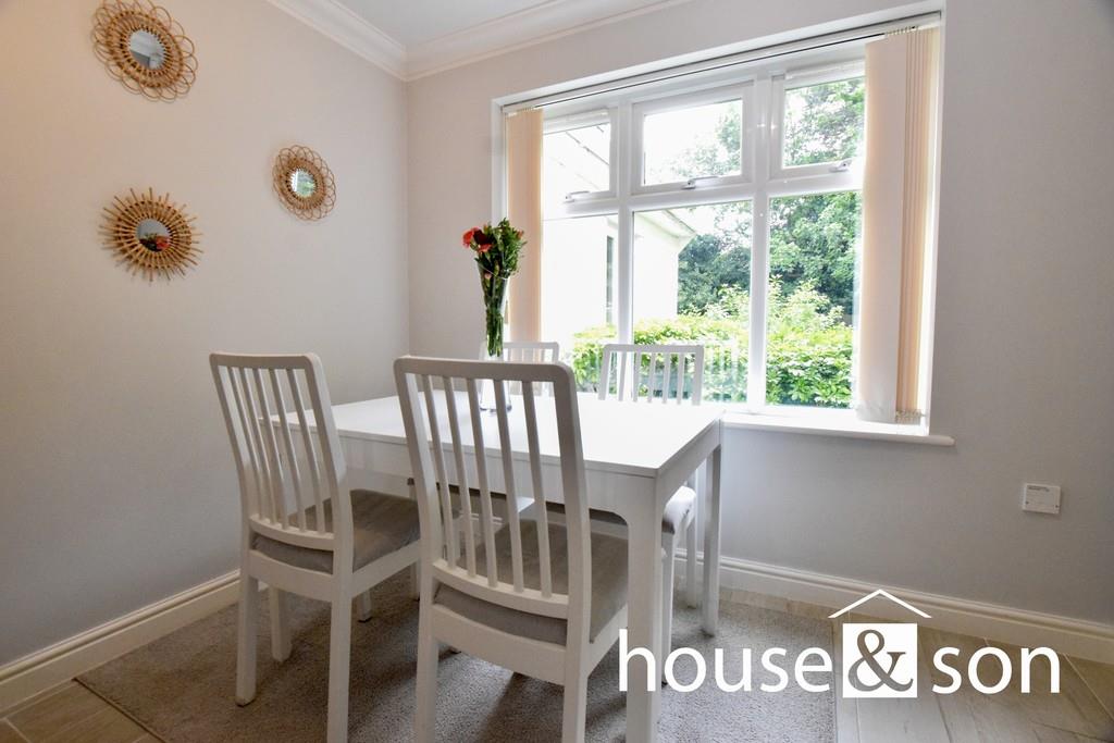 Property Image 14c9ce79-ae1d-495c-8c31-d0e55e85c2da