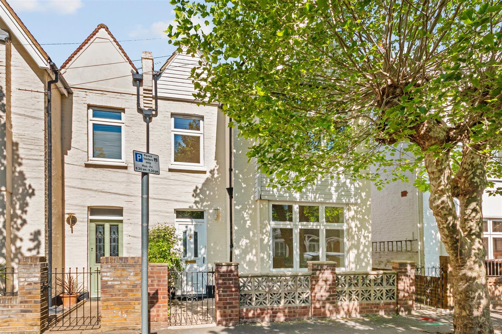 Property Image 14d28137-deb0-4e3e-90c8-04fe940cc2e3