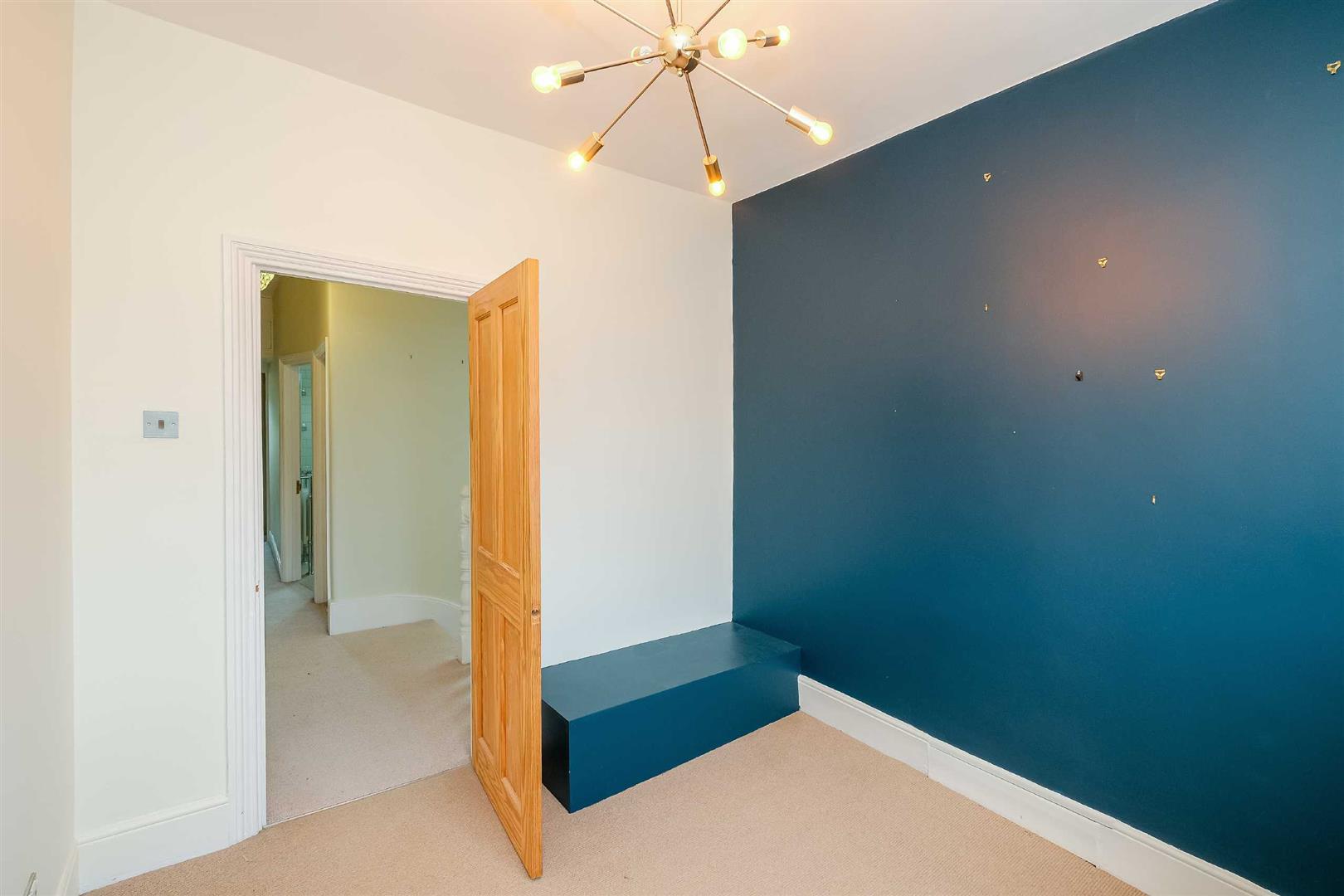 Property Image 14d8c205-35e6-47c4-876f-1bd88a5e1d08