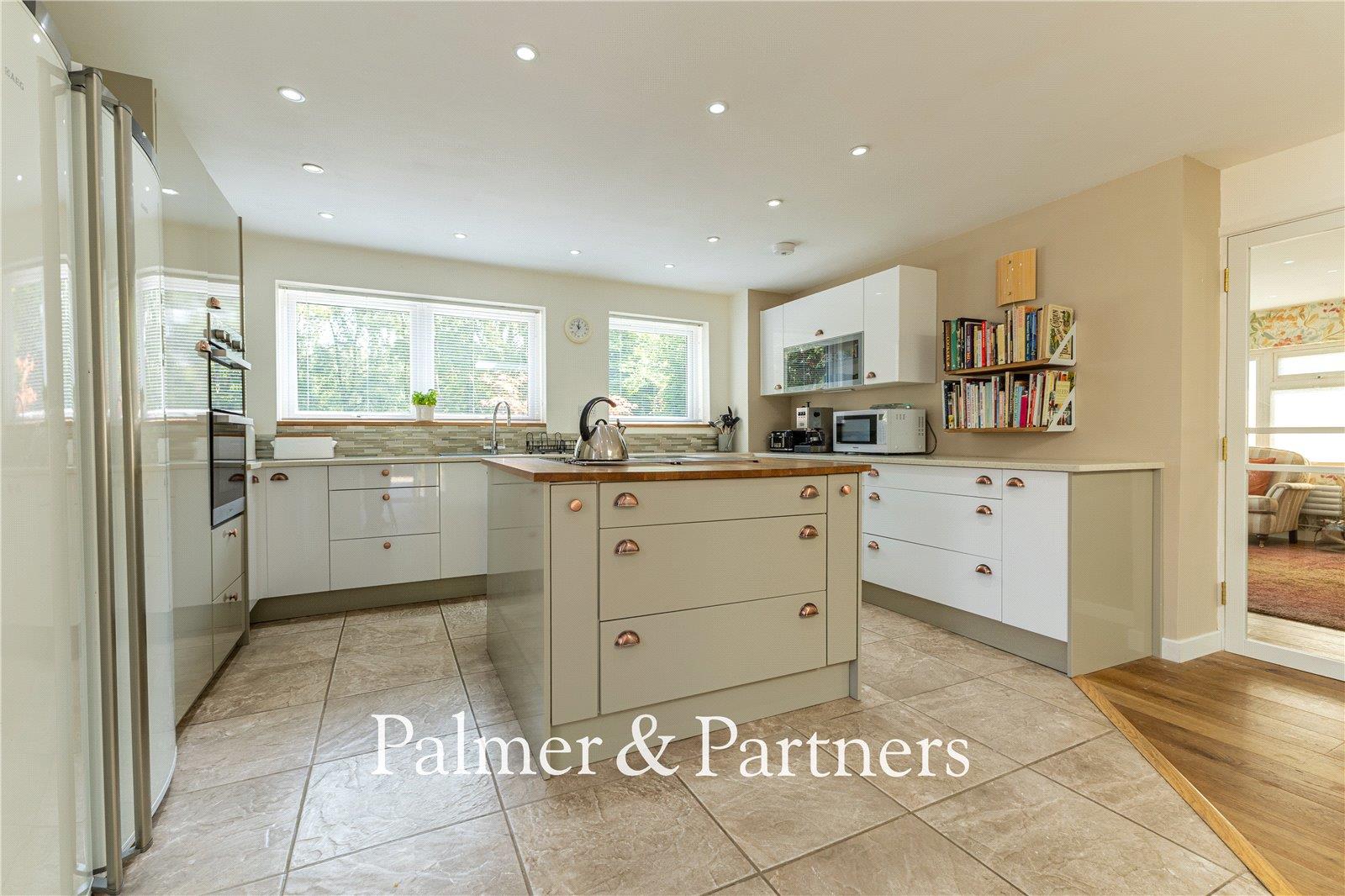 Property Image 14e84738-7df7-4ca0-803d-96ff6e6803b2