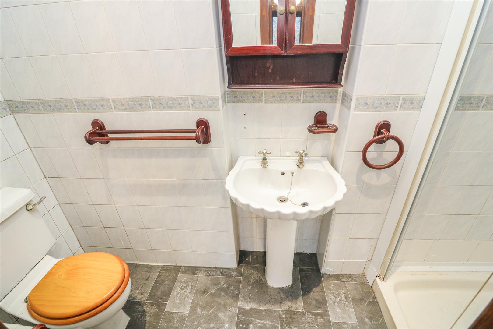 Property Image 1511e376-37ba-4f28-8bee-8932f40195d3