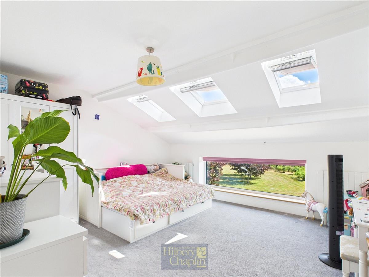 Property Image 151e5760-0a17-4984-9581-b2a6f917722b