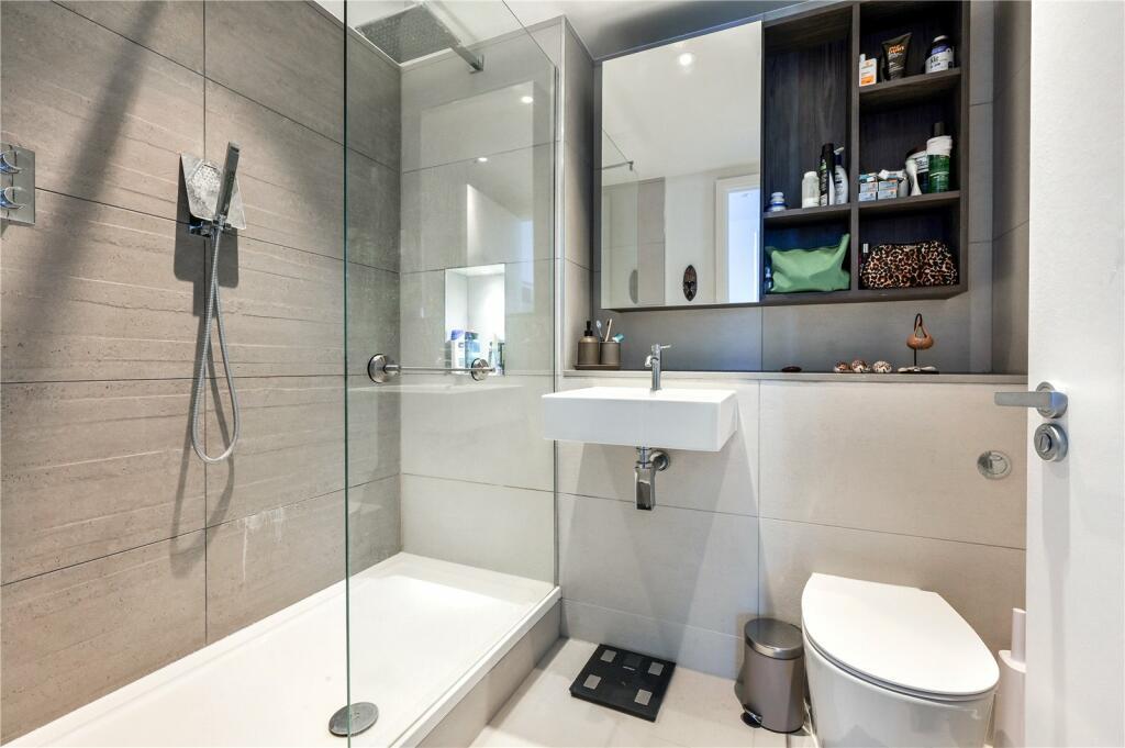 Property Image 15213605-2ebb-4f3e-8dd8-075360a858f5