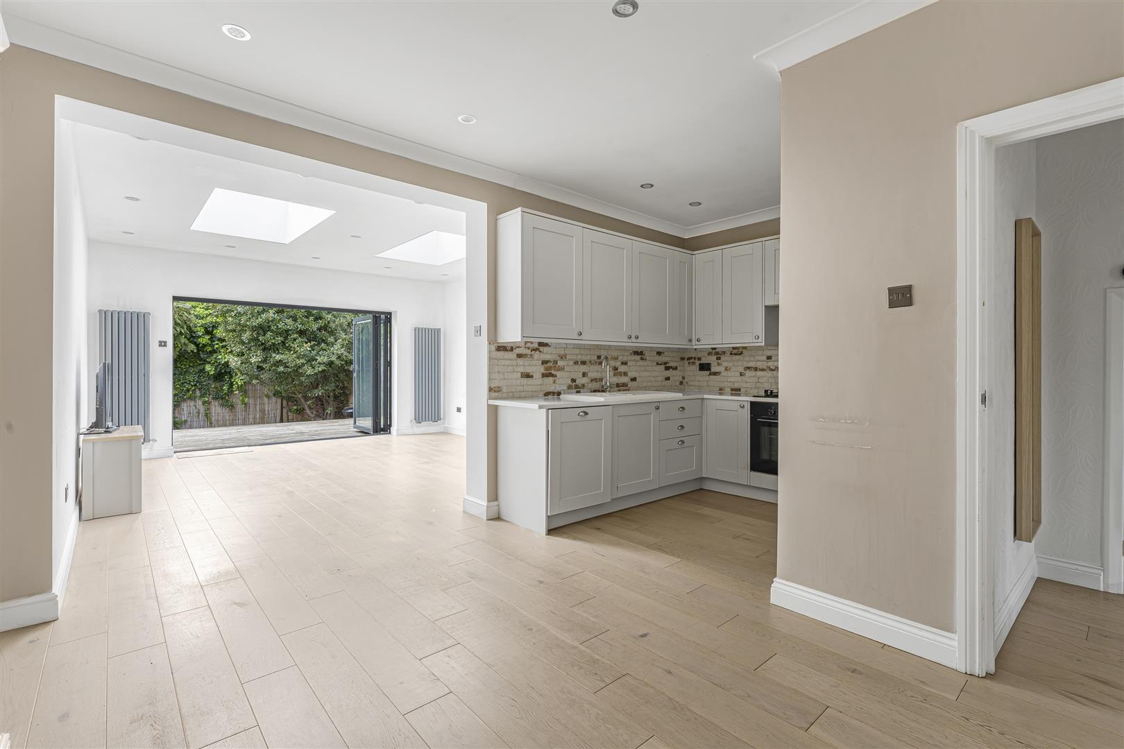 Property Image 152427e1-fde2-4abe-8d4e-856b759dbfdf