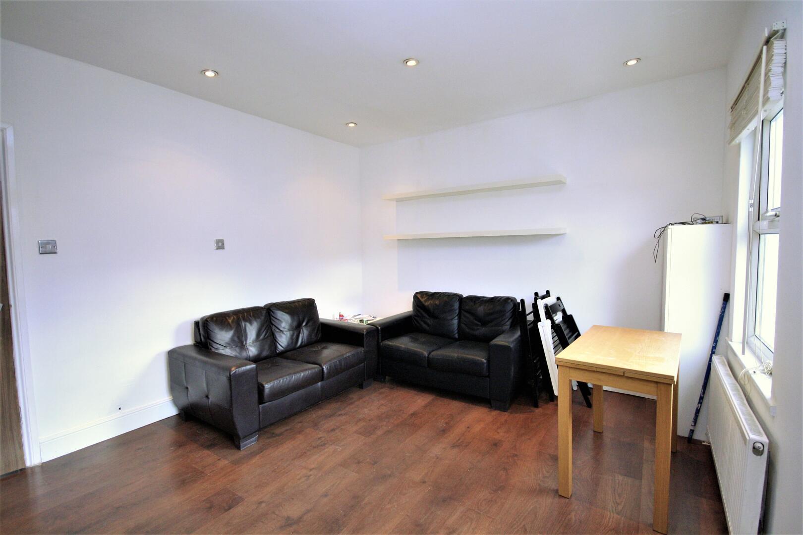 Property Image 1525da75-d849-48c4-97ee-6f57fec8fb1e