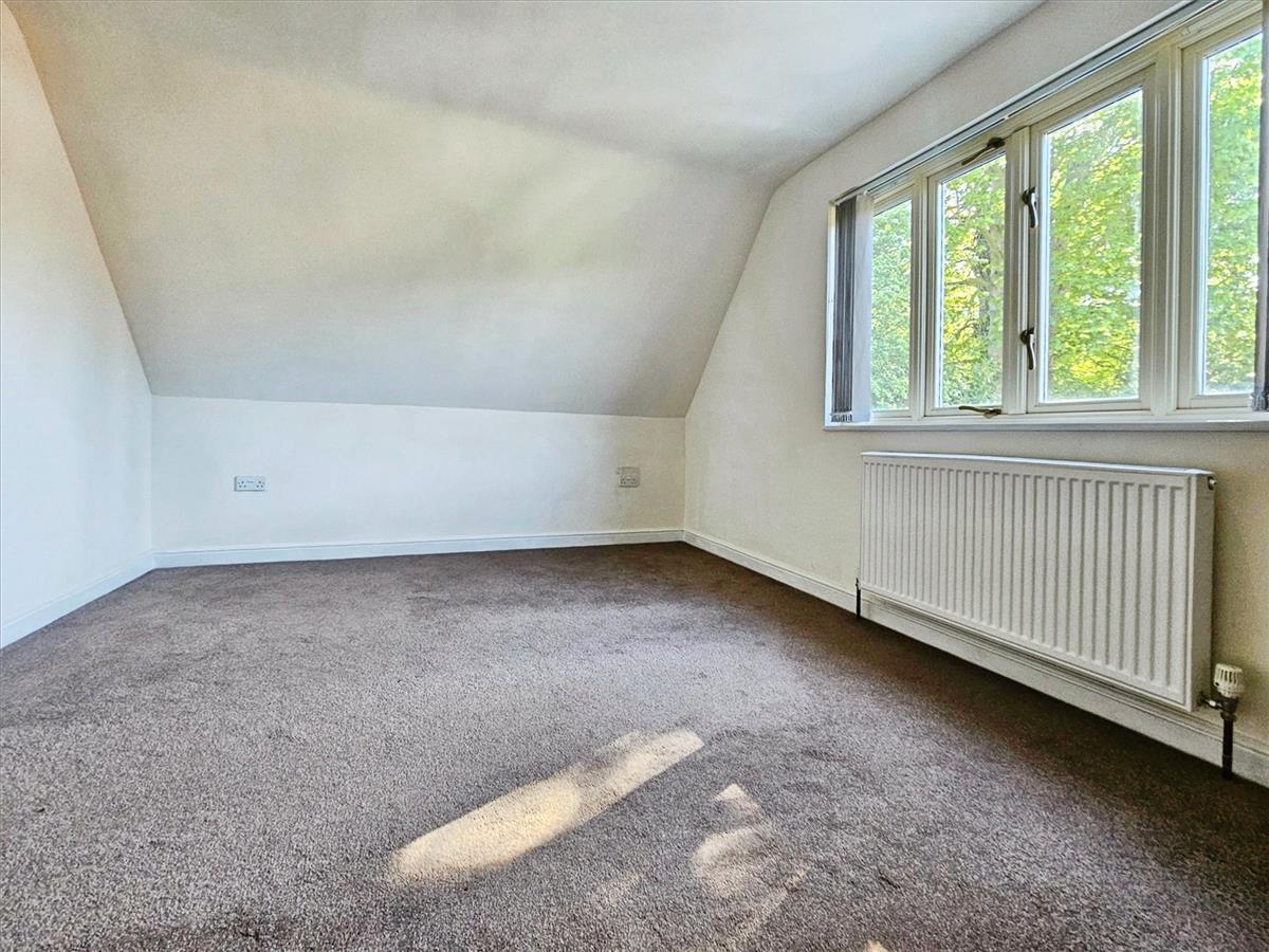 Property Image 15282413-e491-4eb8-8b55-19a969b8ad76