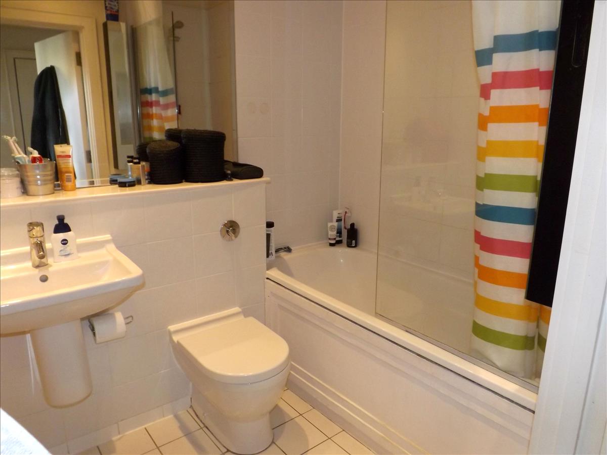 Property Image 15356e2d-f27e-436a-8af7-3e2a56e23b8f