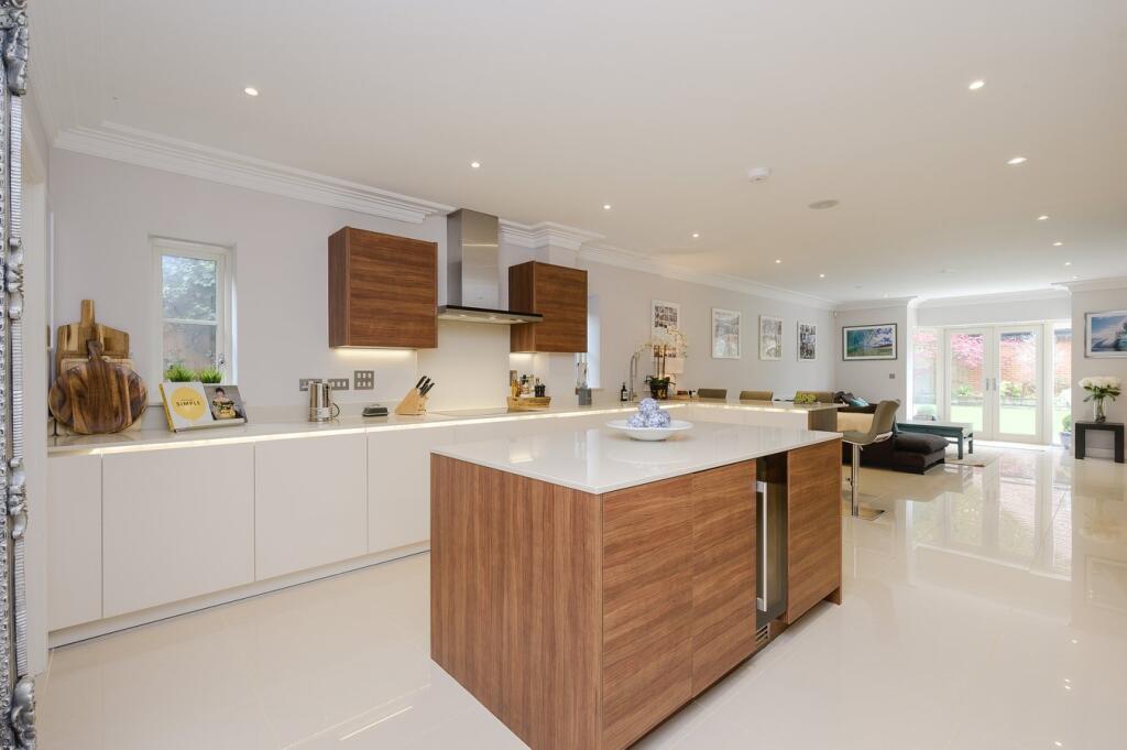 Property Image 1537bda2-9219-41b0-a519-2971f1a6388c
