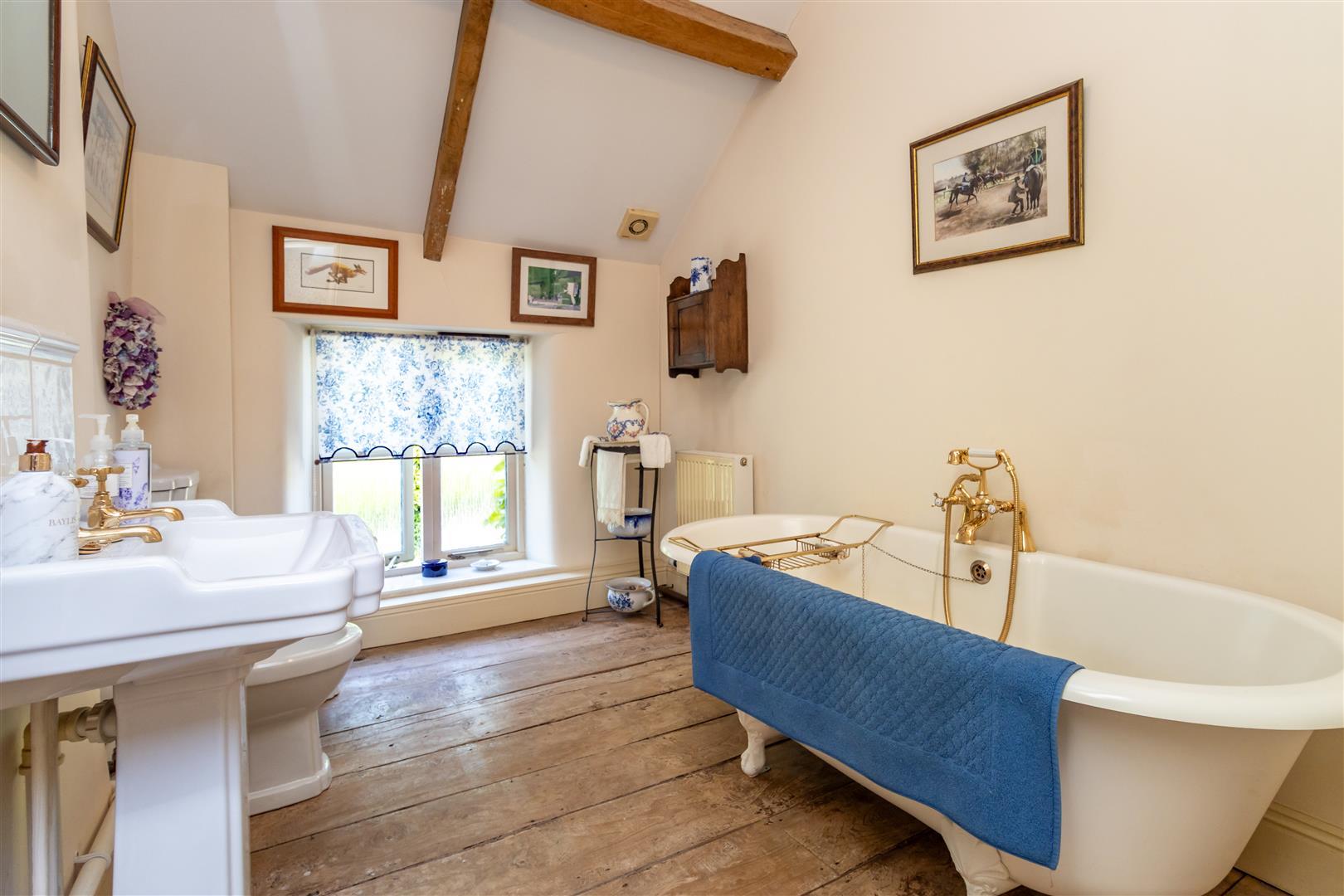 Property Image 153934a0-de8b-4a7b-91e5-330e75d5524d