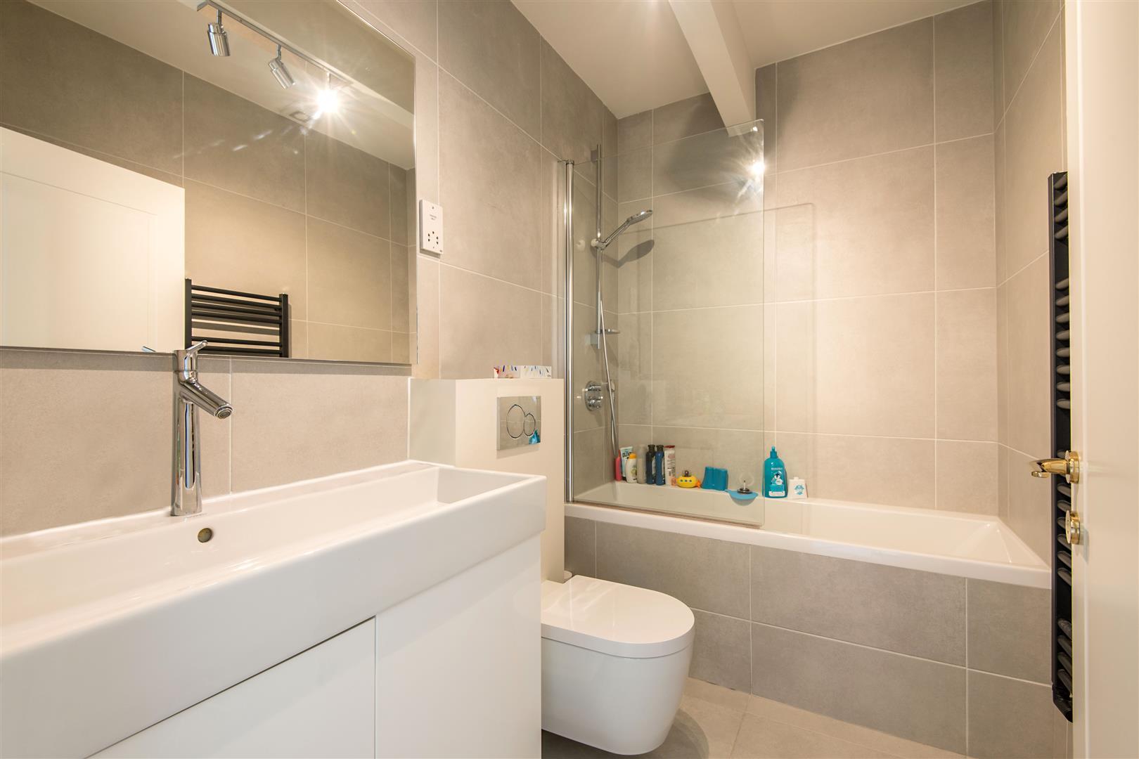 Property Image 154588ed-e71e-46a4-a087-4544a7755f23