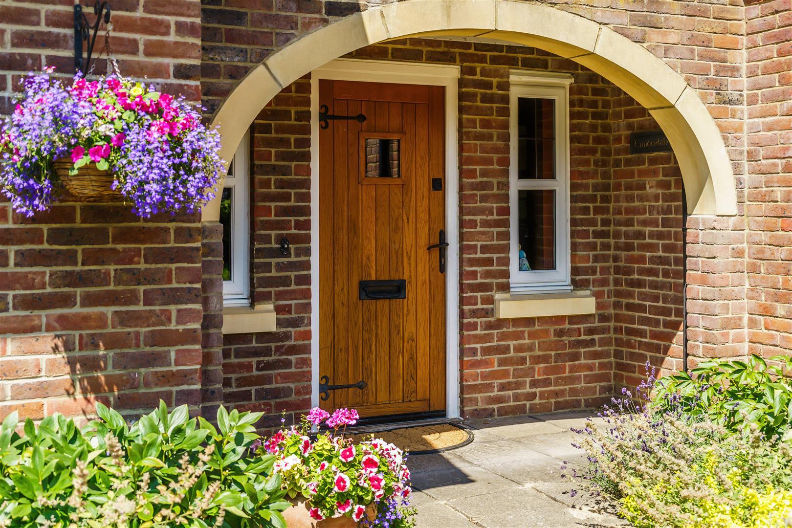Property Image 154fe011-608f-4fe5-bb9b-f6c27e5c5d24