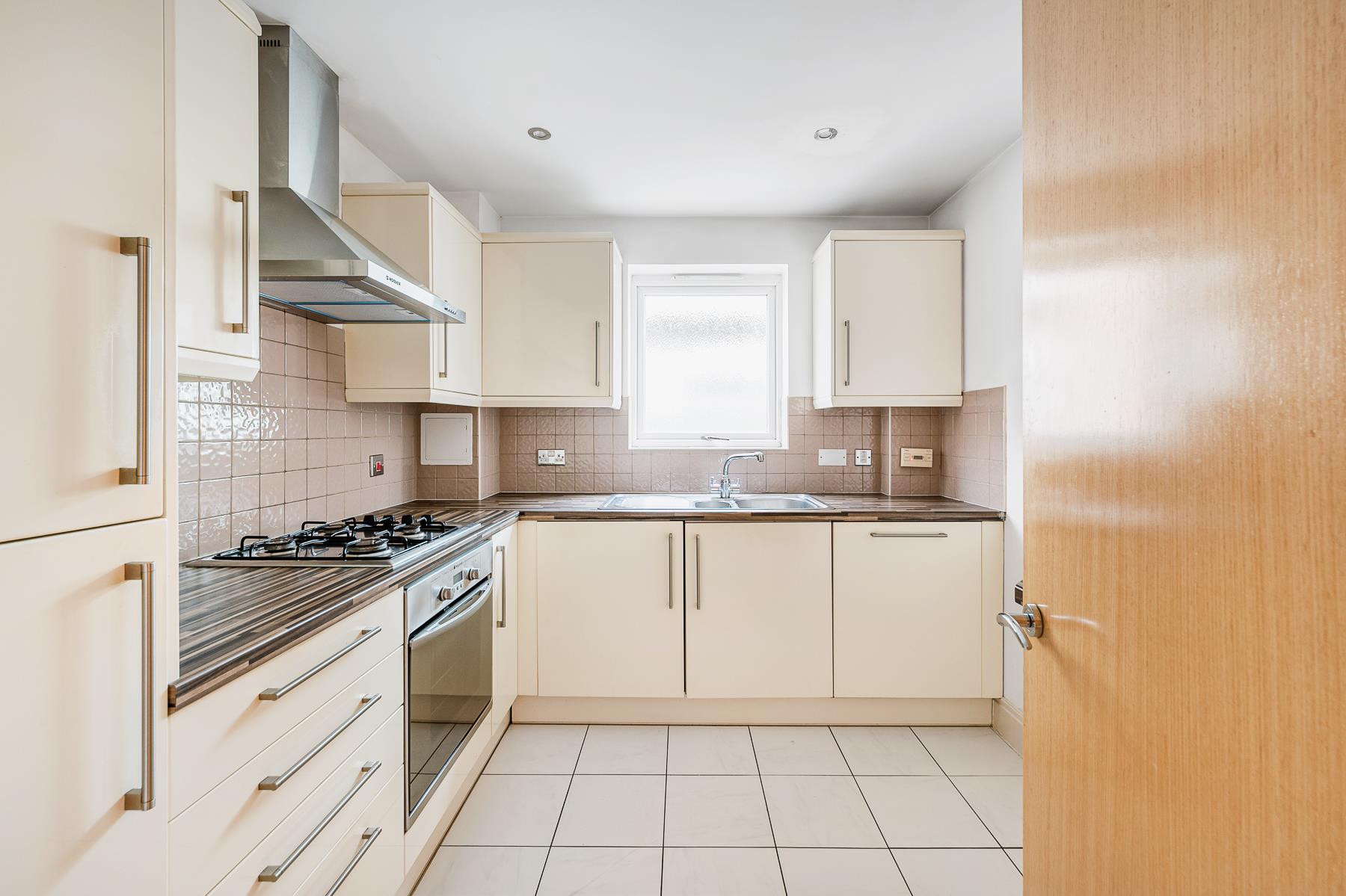 Property Image 15512021-2f55-447b-ab94-8c72b52f45ca