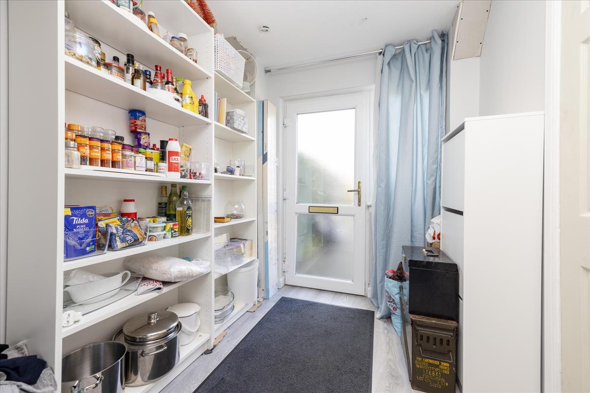 Property Image 15614ef9-fd10-42e2-bcfa-28da0ec43267
