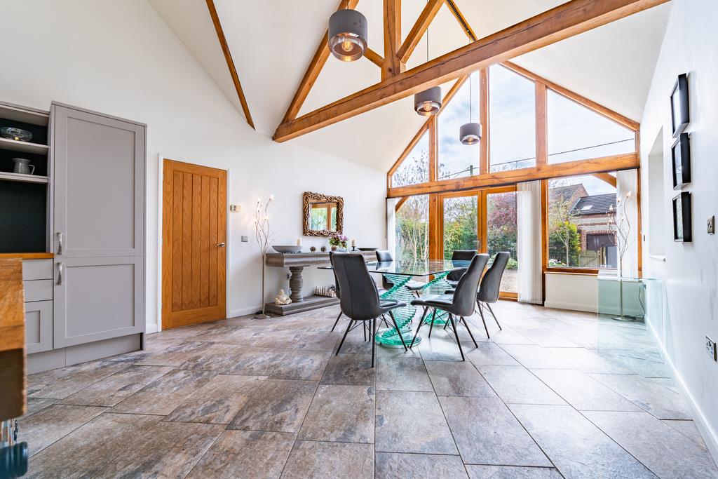 Property Image 1565fb8d-91f7-4ef5-9128-cd1b5e6c7ba8
