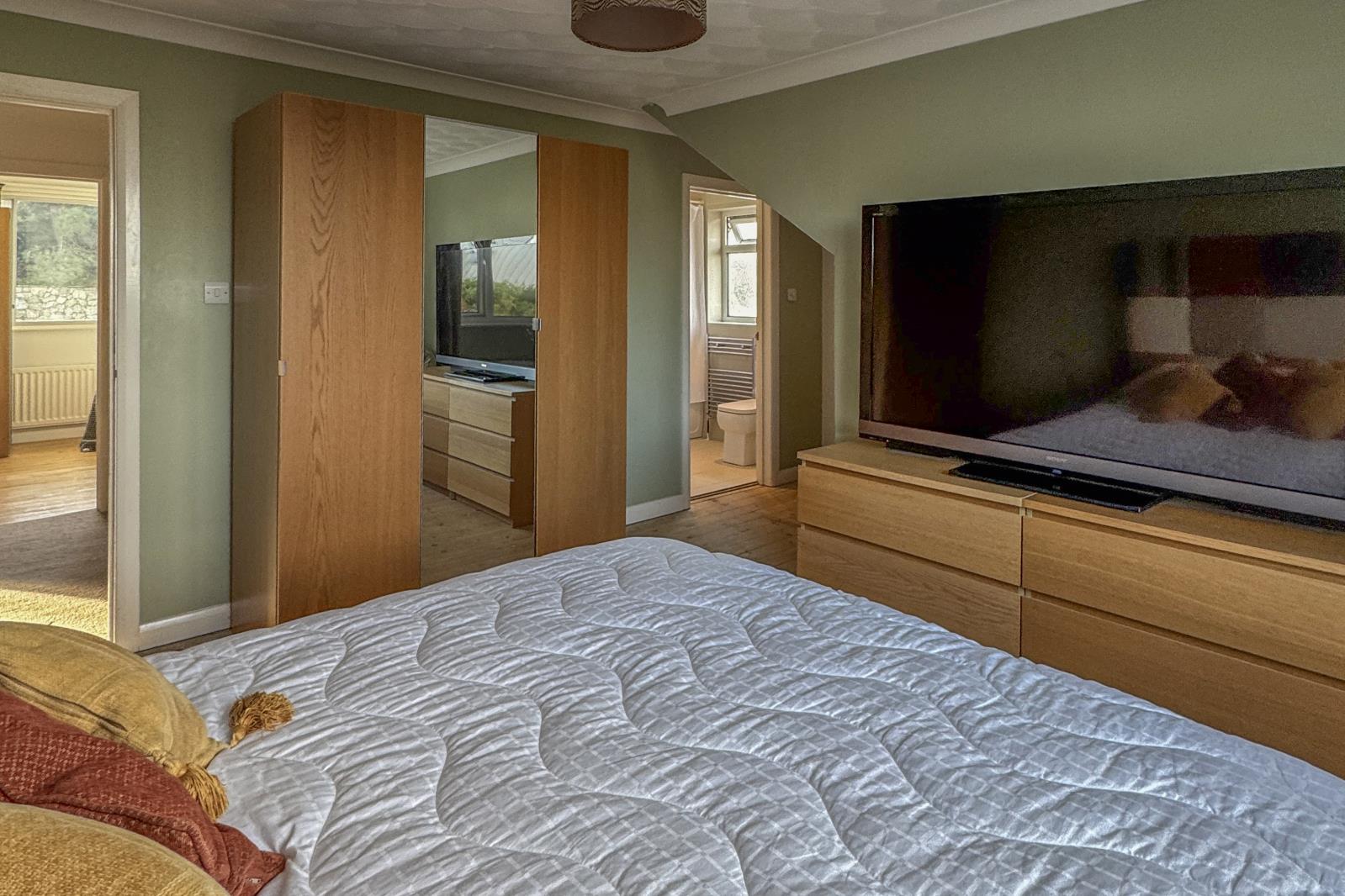 Property Image 15717ed6-2f21-4276-8ac0-95754f96bae1