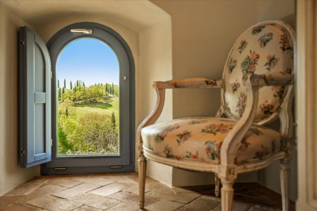 Property Image 15796e7b-7270-4289-bbed-1c6f438ea273