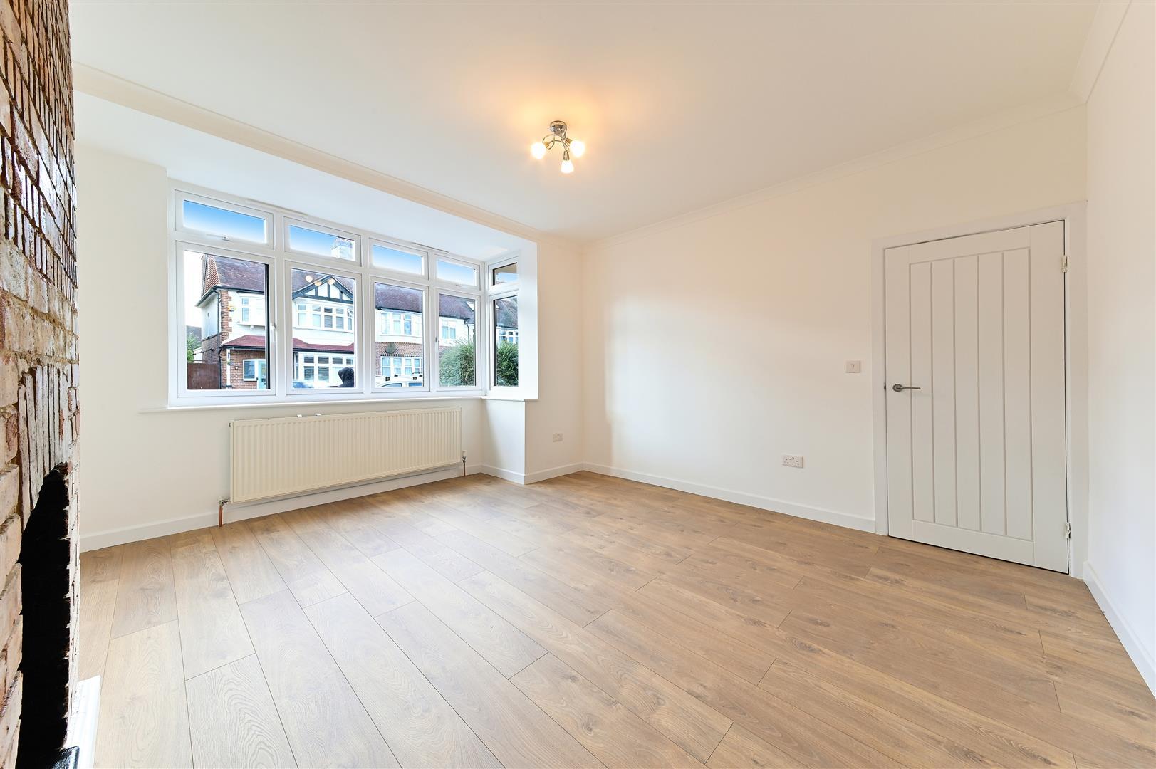 Property Image 1583153b-603b-4480-8185-c0851aca593d