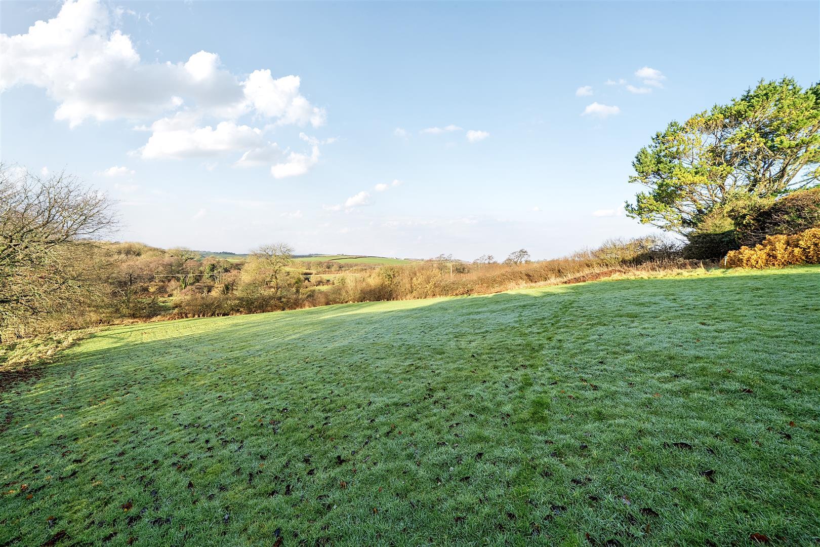 Property Image 159760fa-28c1-4383-8642-244b47518757