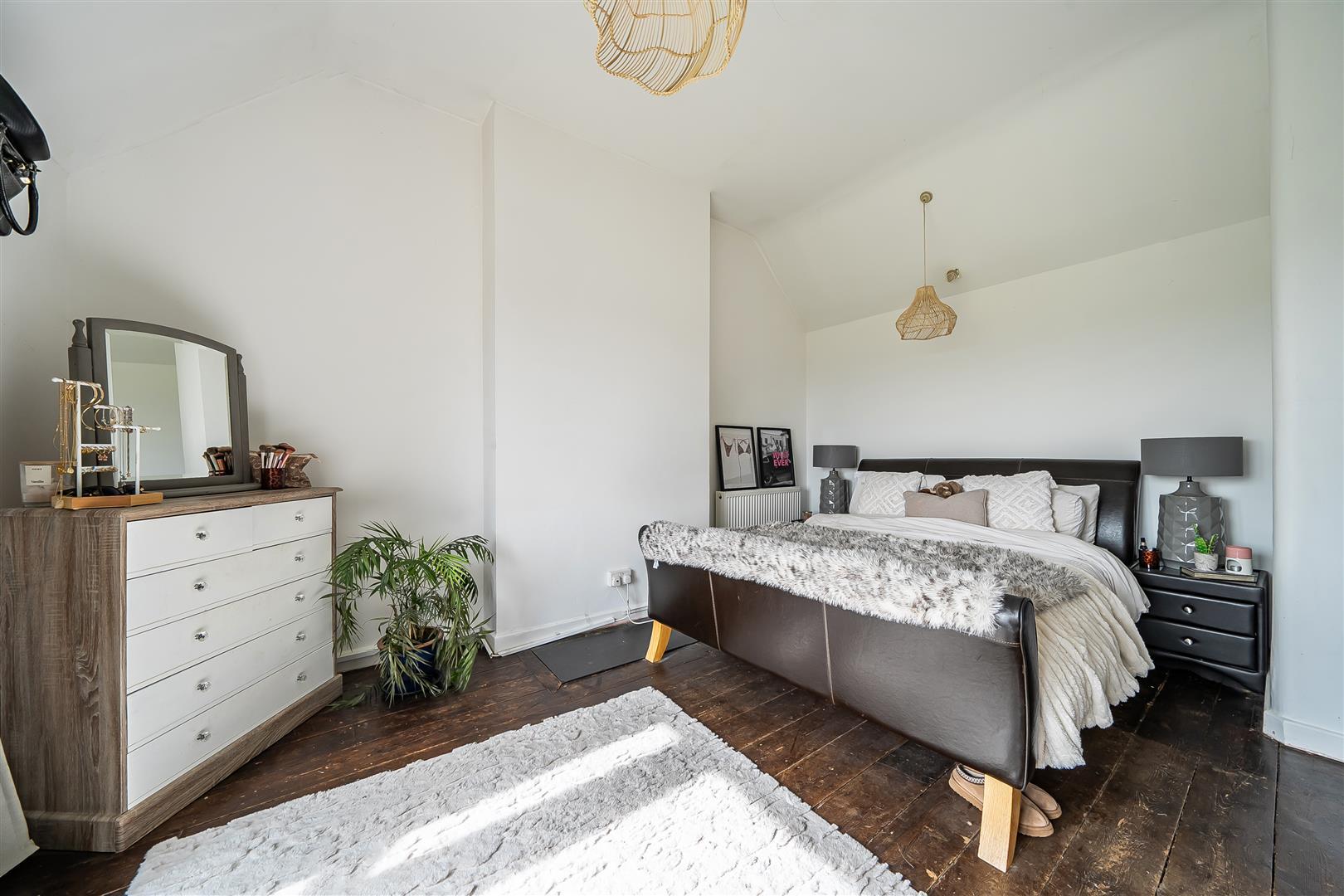 Property Image 15a102e2-9490-4fa4-8200-acefb125c115