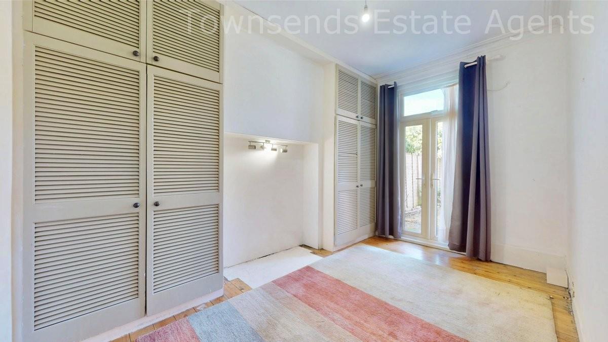 Property Image 15a20f7c-0e73-4d04-8db4-ce9c95973cb8