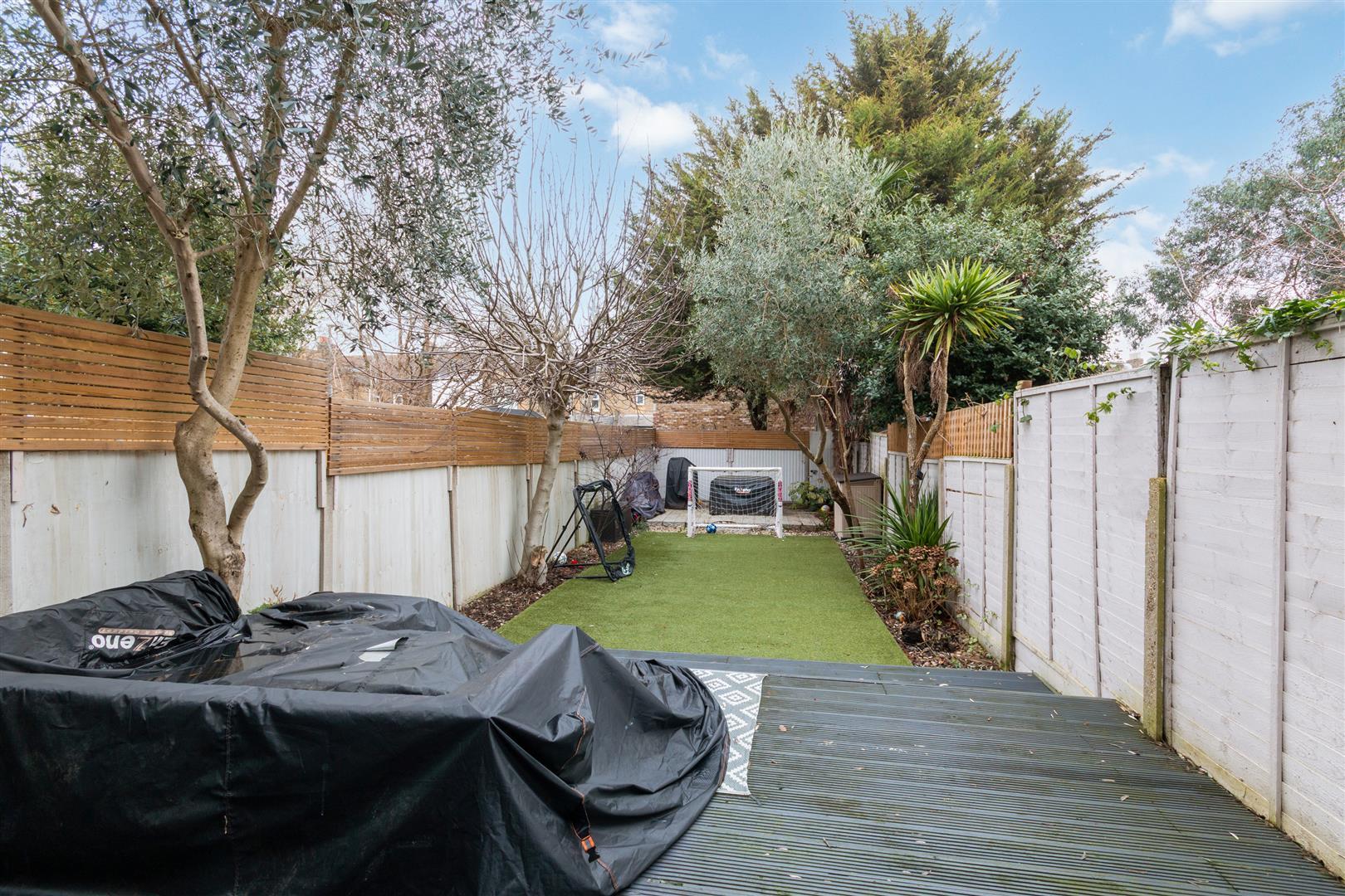 Property Image 15ae9f92-3812-4e3f-b919-cb91a52a2668