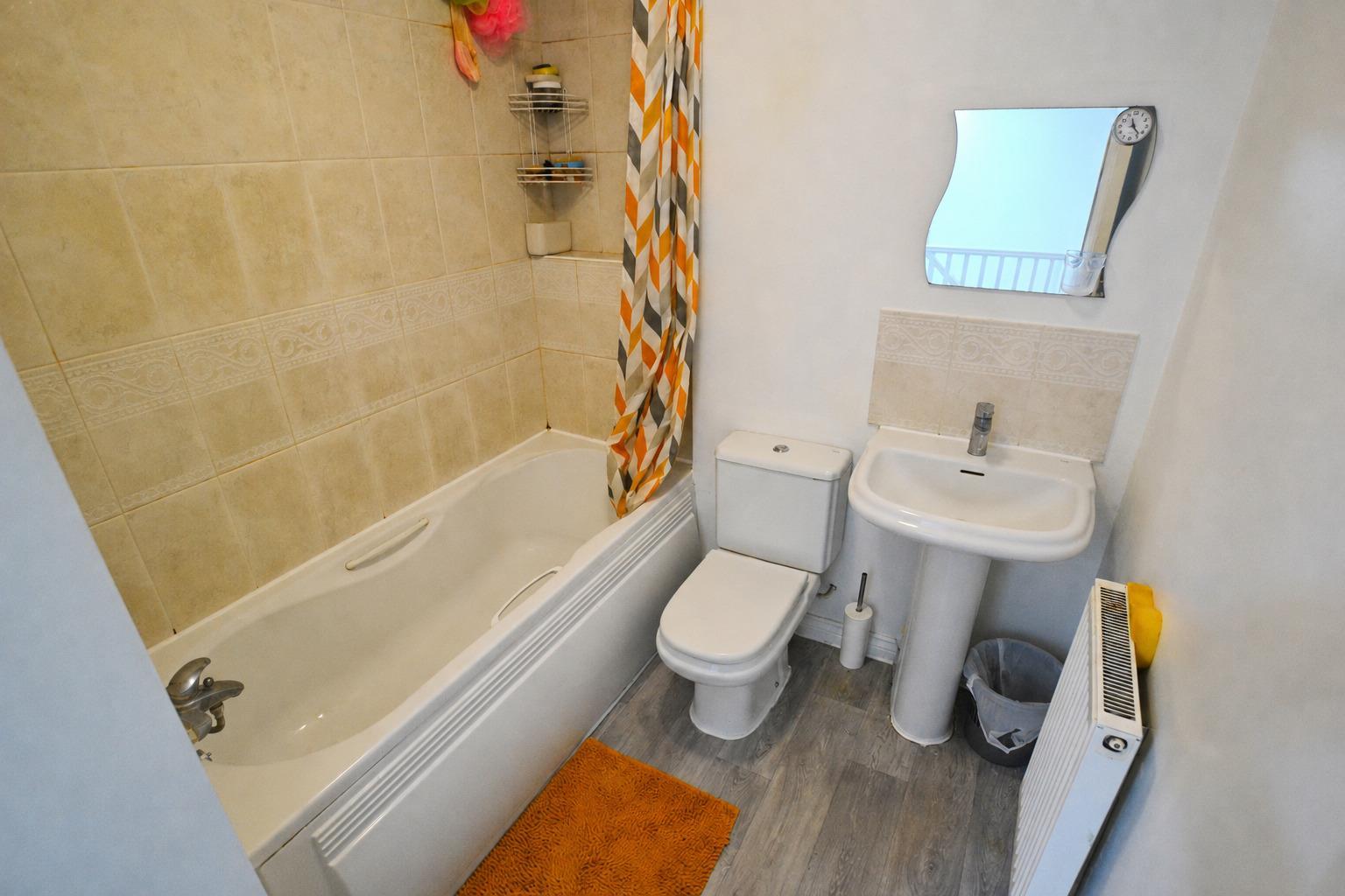Property Image 15b36356-e364-4501-abc6-32a1c1daa47e