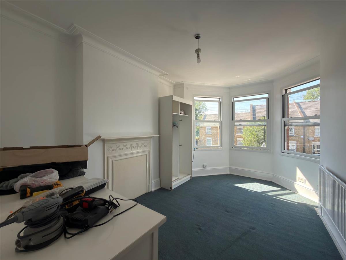 Property Image 15b5fdf8-ce50-49d3-9c8d-1cc2bcc7d4aa