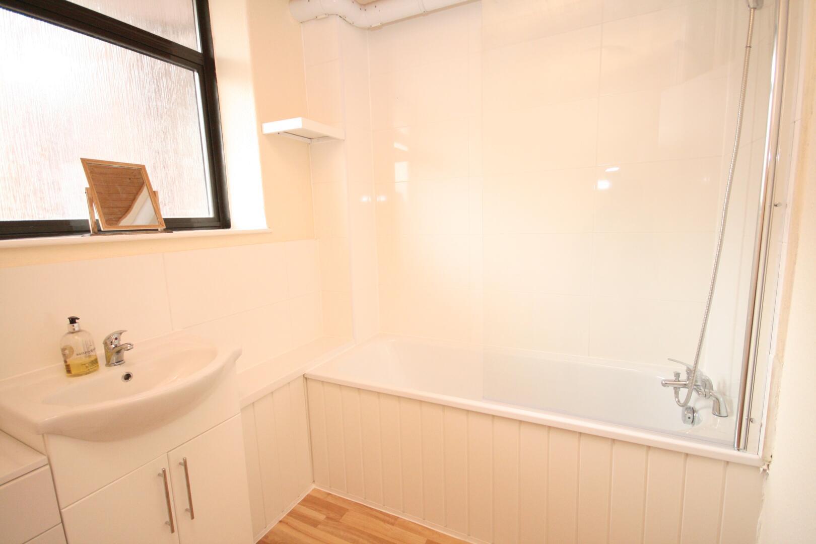Property Image 15c09c83-1a4c-4eb1-92fd-205168c2097d