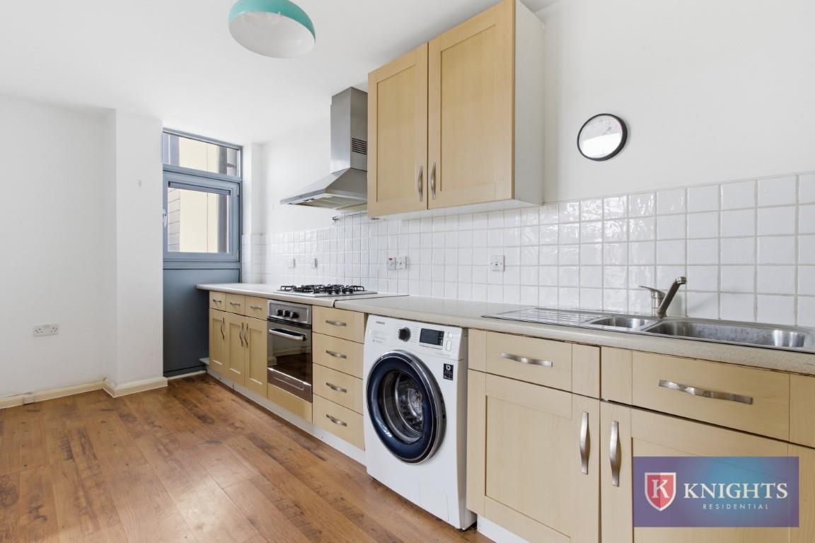 Property Image 15db2860-240d-4528-aed6-5062c5b53aae
